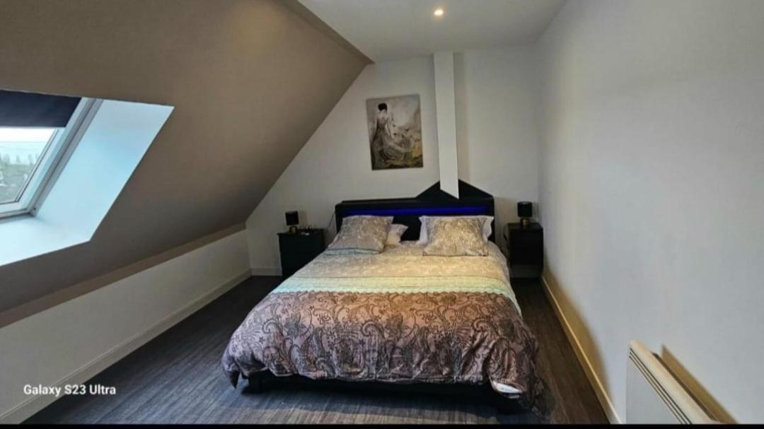 Madame Hotel Clerey Bagian luar foto